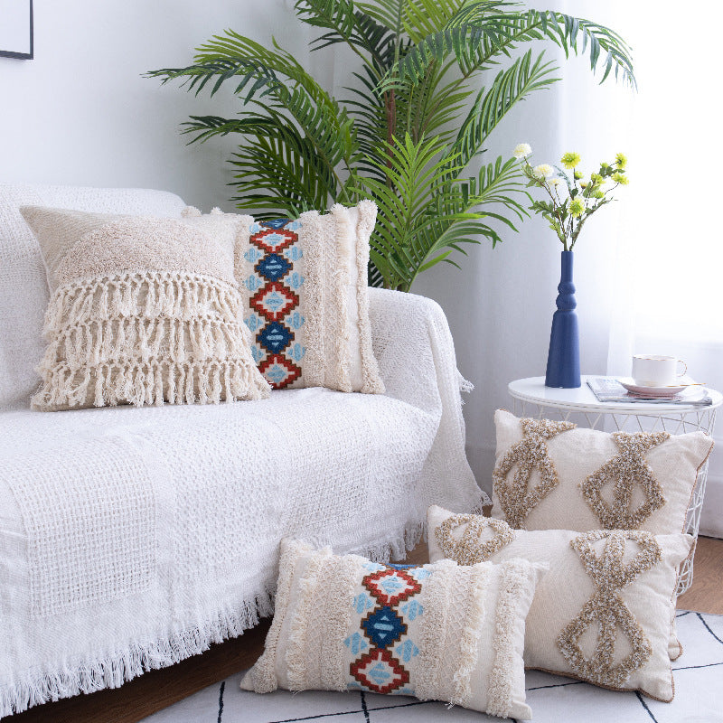 Solace – Tufted Throw Pillow met Marokkaanse Franje