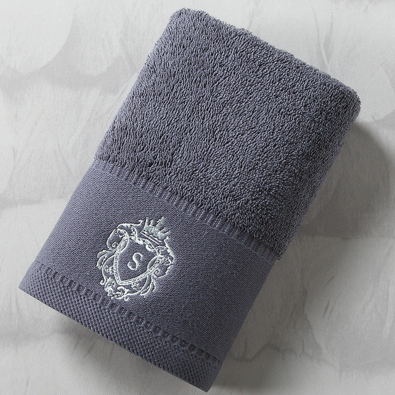 Celestine – Overmaat Handdoek met Borduursel en Absorberende Eigenschappen