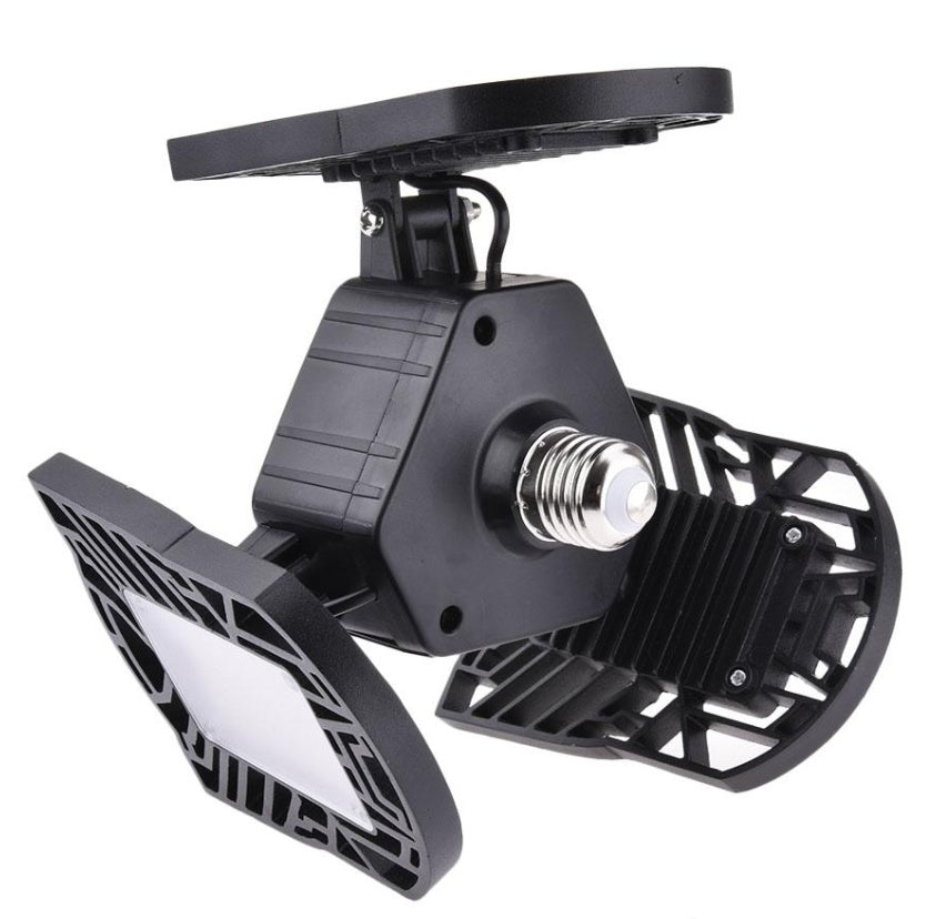Aurelia – Verstelbare Garage Lamp met Radar en Hoge Intensiteit