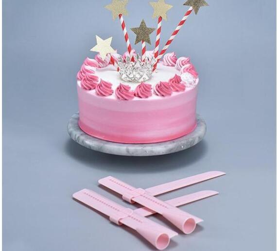 Brio – Cake Scraper van Voedselveilig Materiaal
