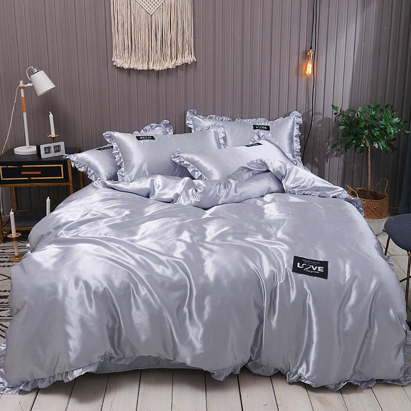 Zephyr – Luxe Washed Zijden Bedlinnen Set van Vier Stukken