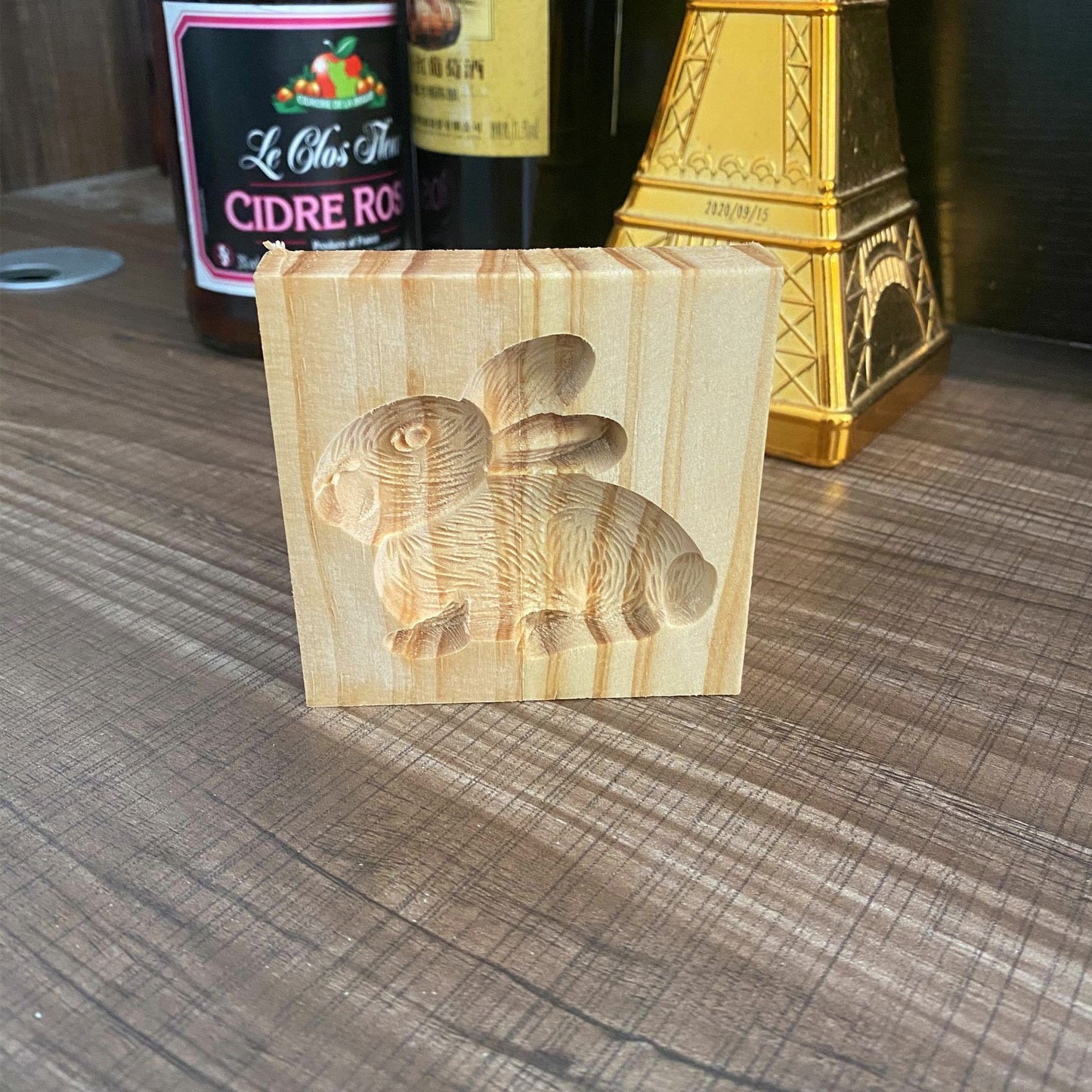 Elowen – Houten Peperkoekvorm Rozenbloem met Dennennoten