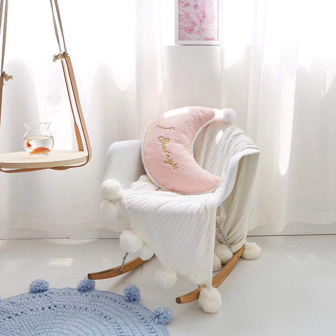 Alaric – Luxe Lumbar Kussen met Pluche