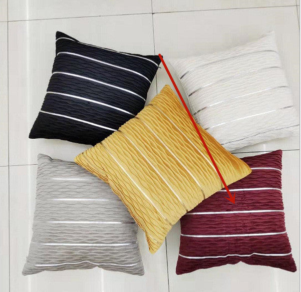 Elysia – Luxe Gestreepte Fluwelen Kussenhoes voor Sofa