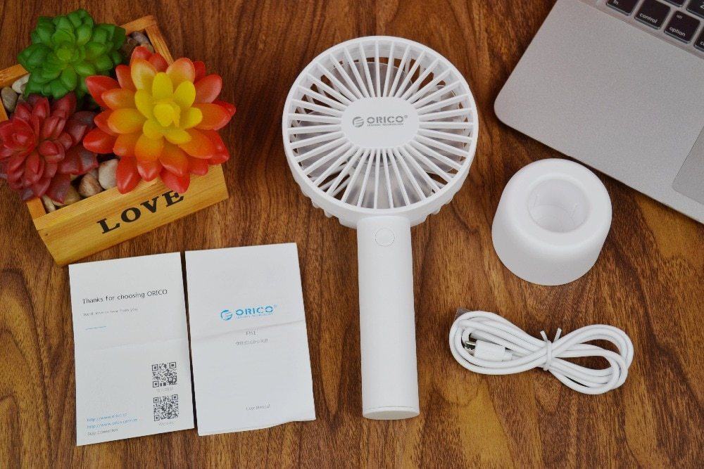 Zephyr – Draagbare USB Ventilator met Oplaadbare Batterij en Stil Ontwerp