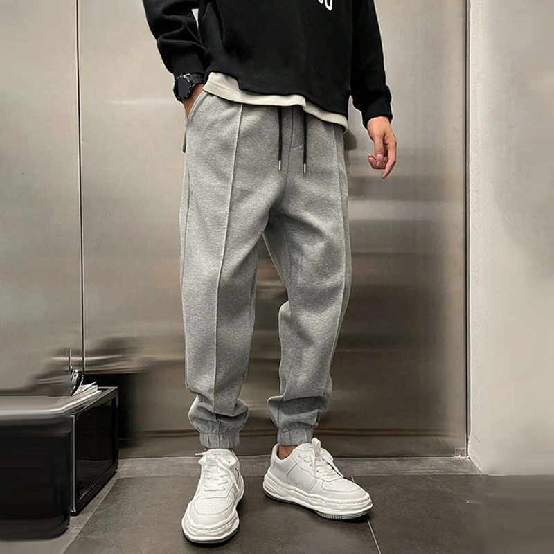 Men's Relaxed Fit Jogger Sweatpants for Everyday Comfort and Warmth