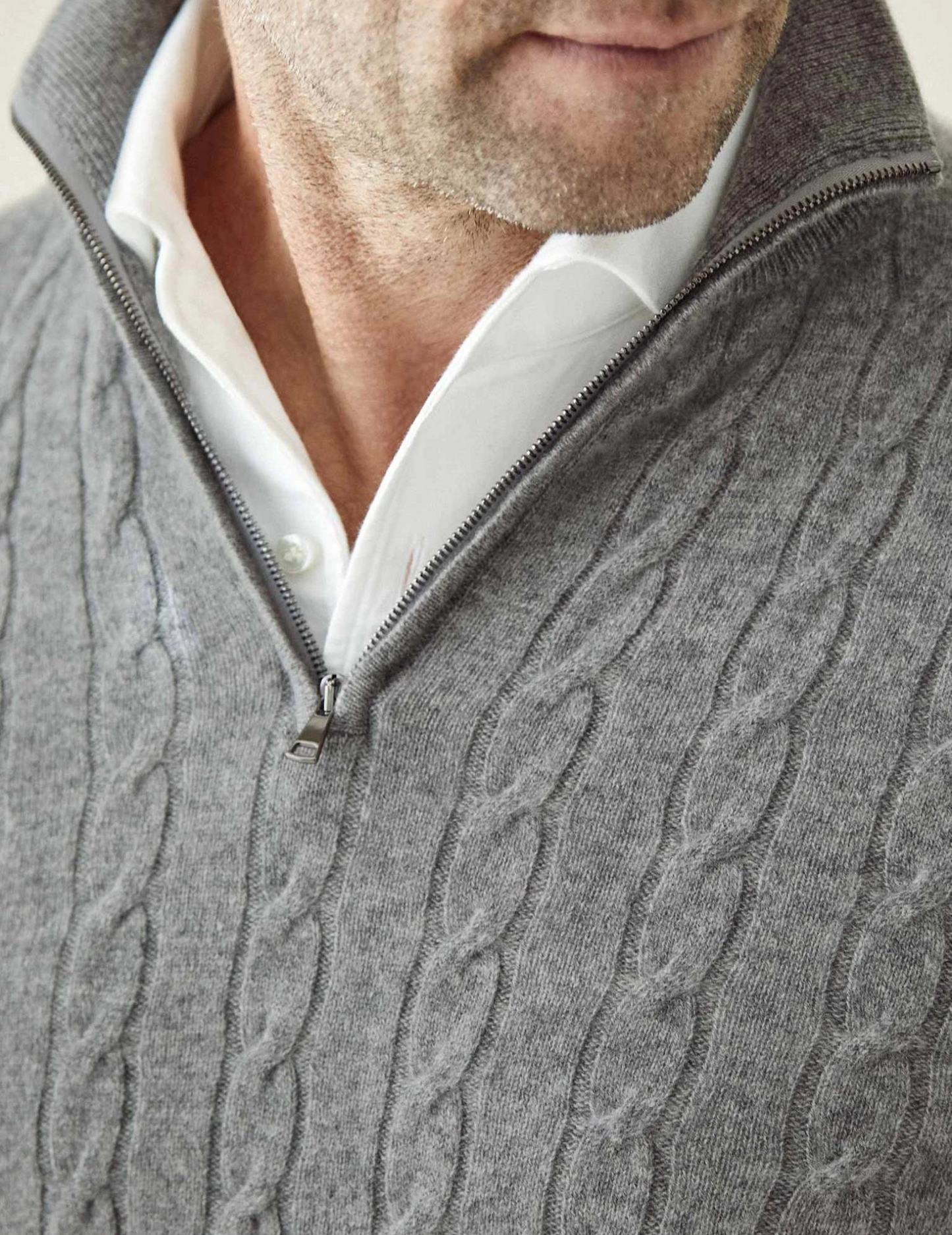Men's Classic Cable-Knit Quarter-Zip Sweater – Versatile Smart Casual Style