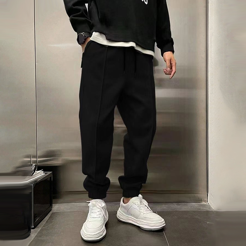 Men's Relaxed Fit Jogger Sweatpants for Everyday Comfort and Warmth