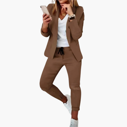 Women's Business Casual Blazer and Jogger Pants Set – Modern Office Lounge Outfit