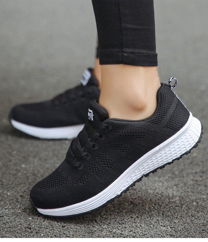 Women's Lightweight Running Sneakers for Comfort and Daily Wear