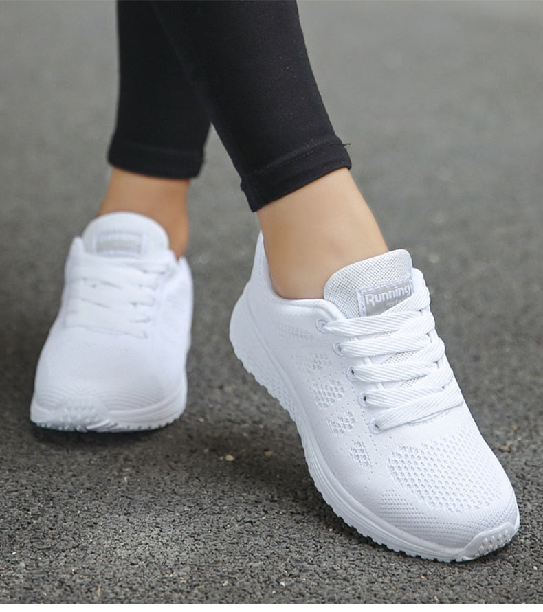 Women's Lightweight Running Sneakers for Comfort and Daily Wear