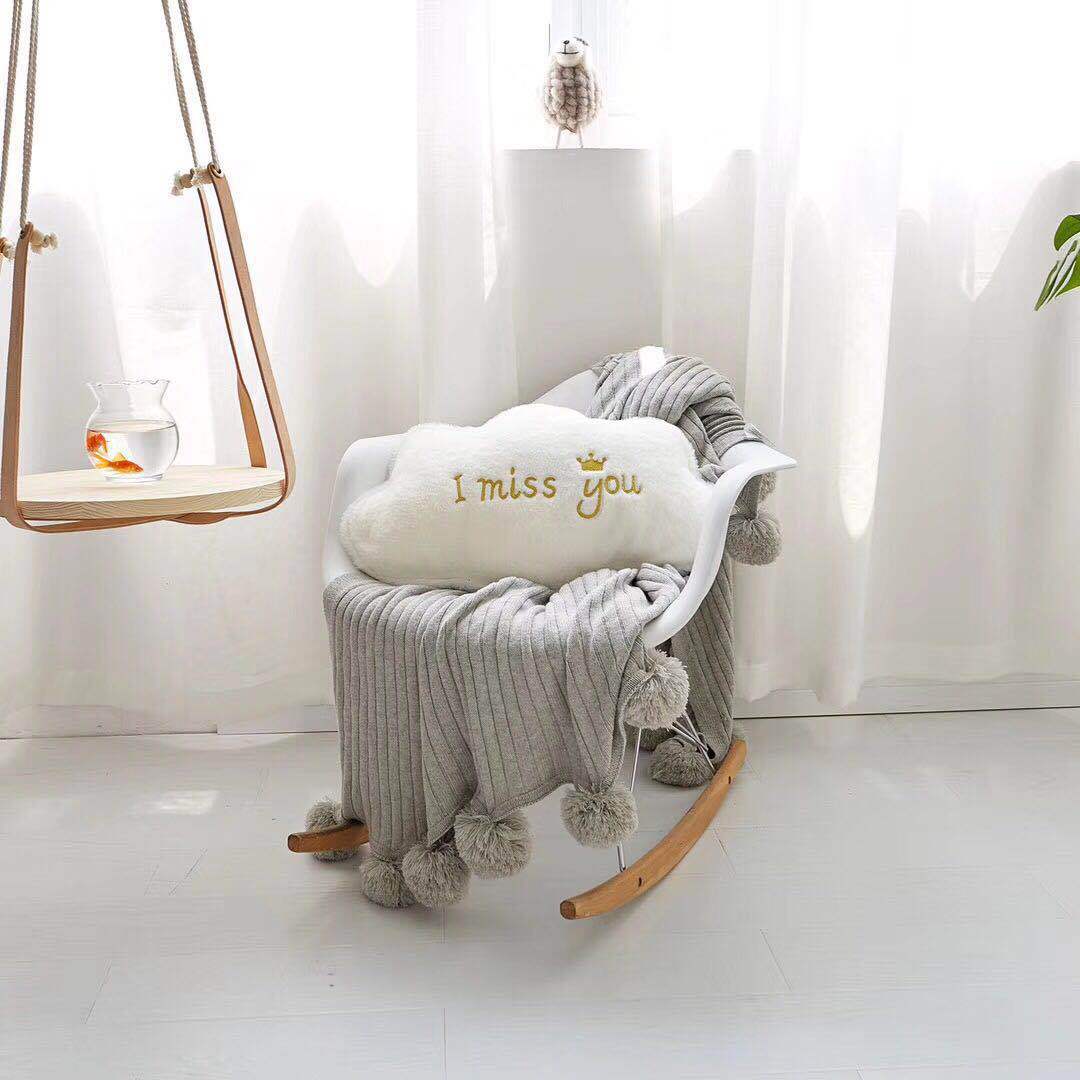 Alaric – Luxe Lumbar Kussen met Pluche