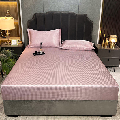 Vivienne – Luxe IJszijde Jacquard Hoeslaken Set van Drie Stukken