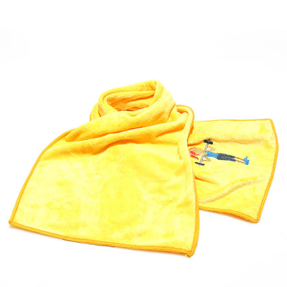 Coralie – Geborduurd Sporthanddoek