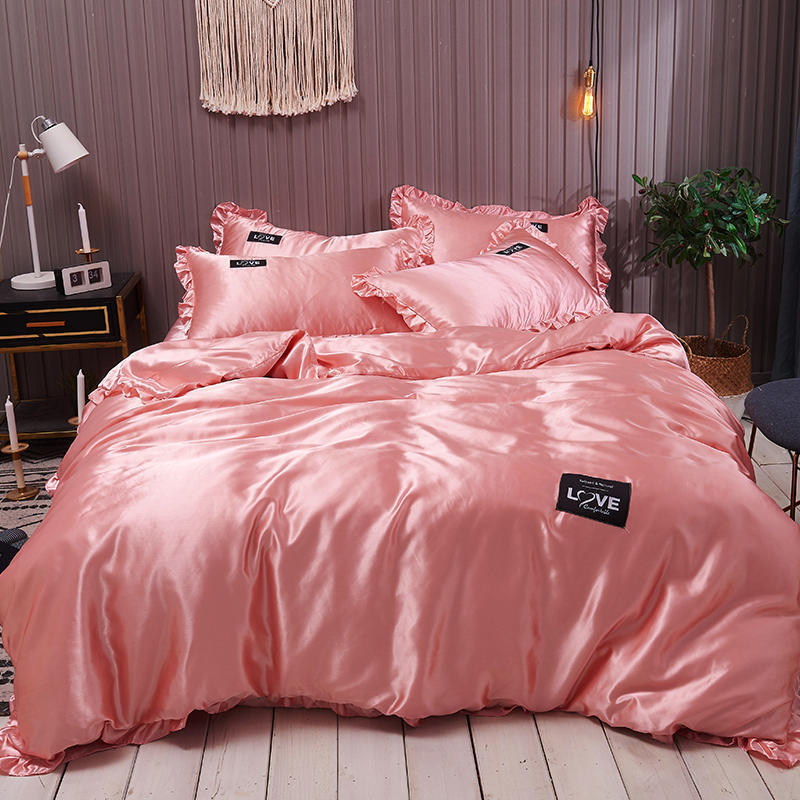 Zephyr – Luxe Washed Zijden Bedlinnen Set van Vier Stukken