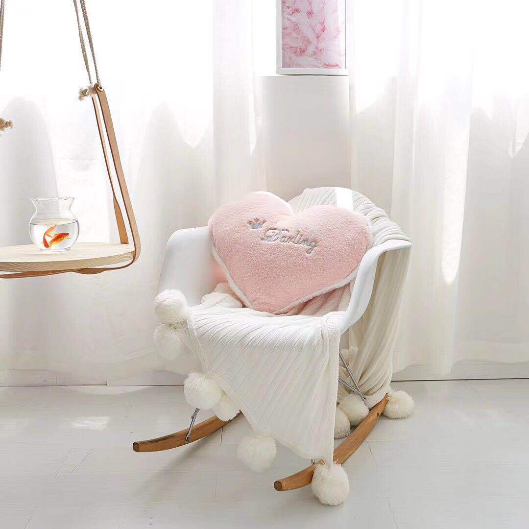 Alaric – Luxe Lumbar Kussen met Pluche