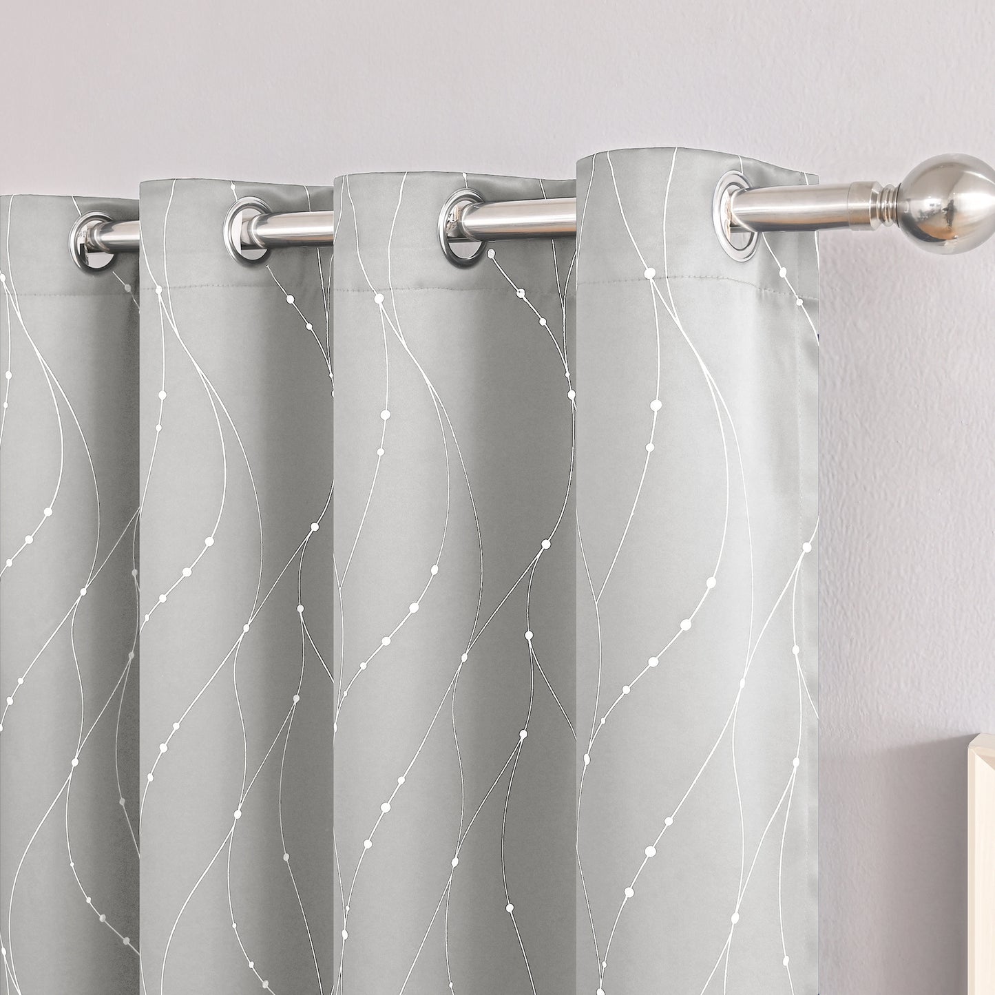 Mistral – Moderne Minimalistische Decoratieve Blackout Gordijnen