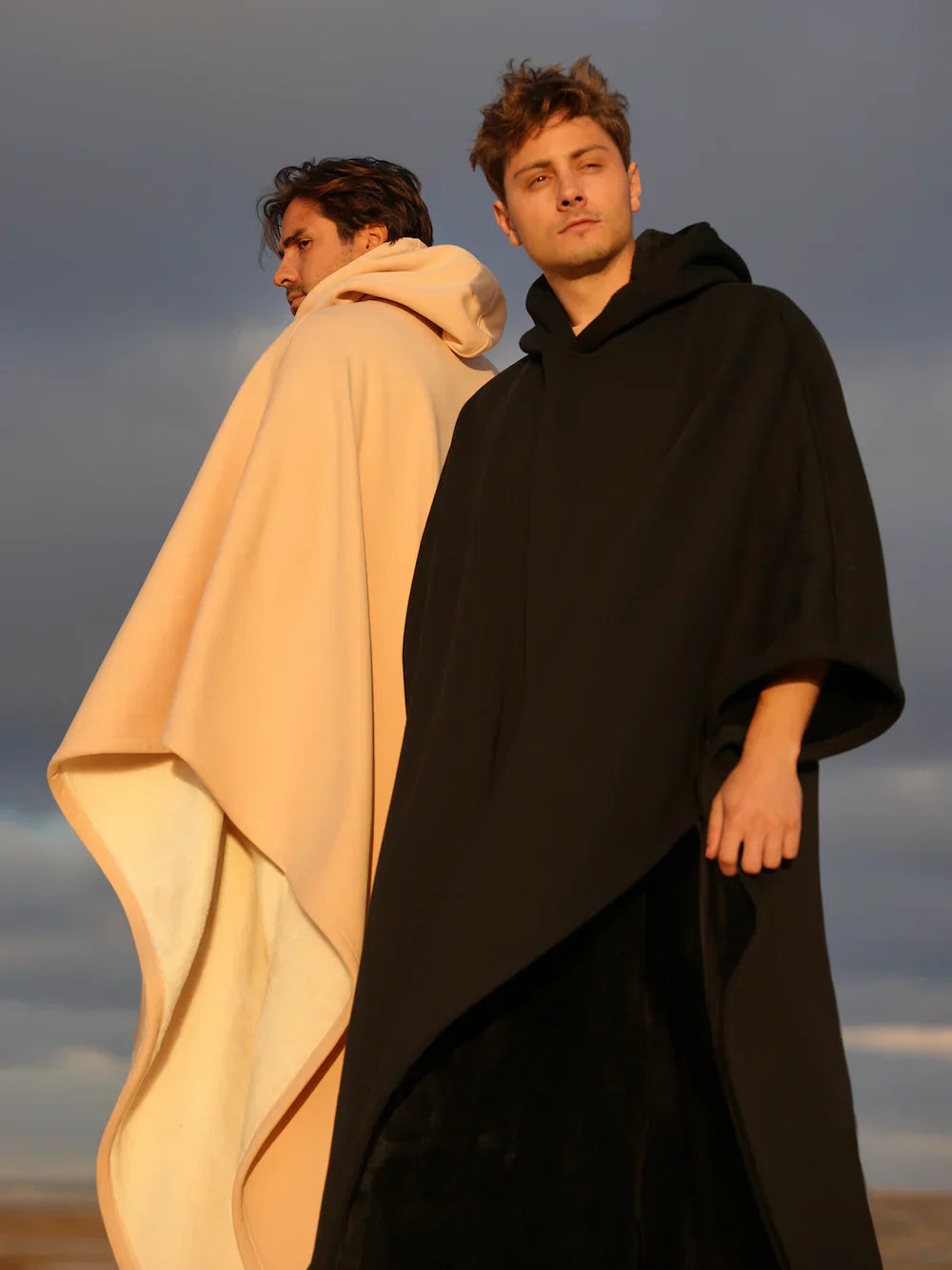 Women's Oversized Relaxation Hoodie Blanket – Cozy Loungewear for Stress Relief and Comfort