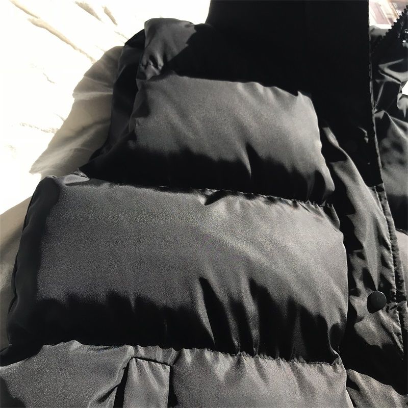 Women's Stylish Padded Outdoor Vest – Windproof & Warm Casual Layer