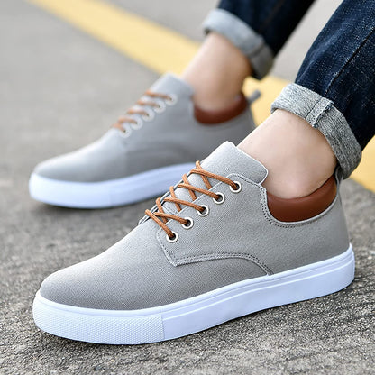 Men's Casual Fashion Sneakers for Everyday and Sport