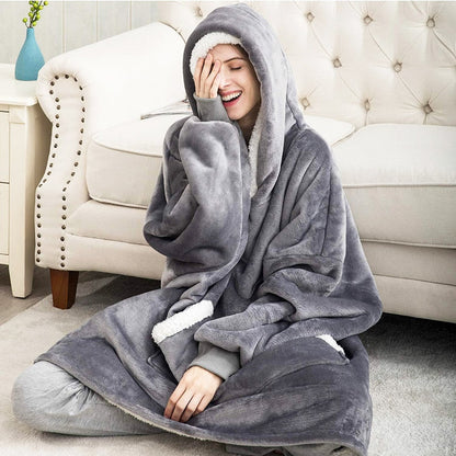 Women's Cozy Oversized Hoodie Blanket for Lounging and Relaxation