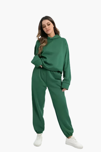 Women's Relaxed Fit Hoodie and Jogger Set – Casual Lounge & Winter Outfit