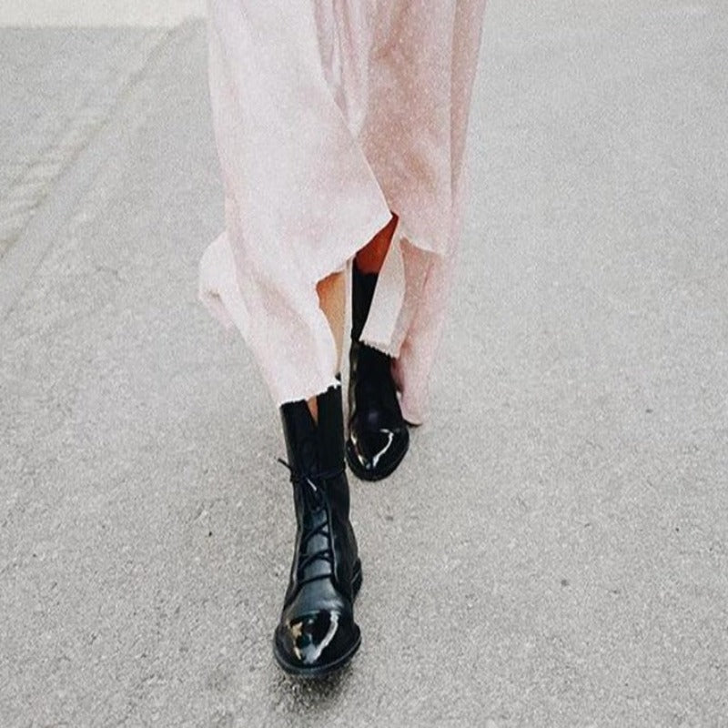 Women's Classic Lace-Up Combat Ankle Boots for Everyday Style and Comfort