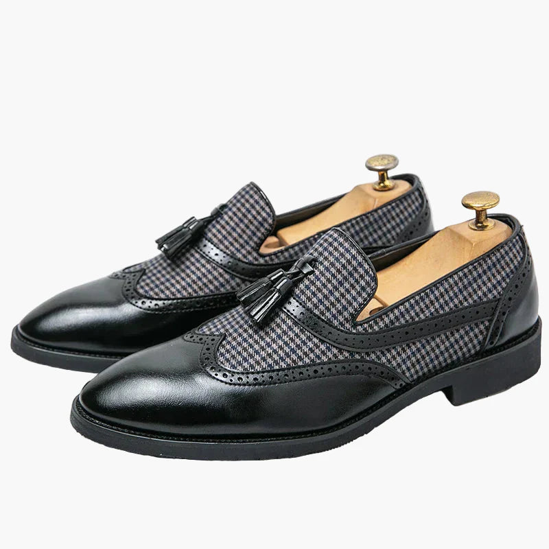 Men's Classic Tassel Loafer Dress Shoes for Formal and Business Wear