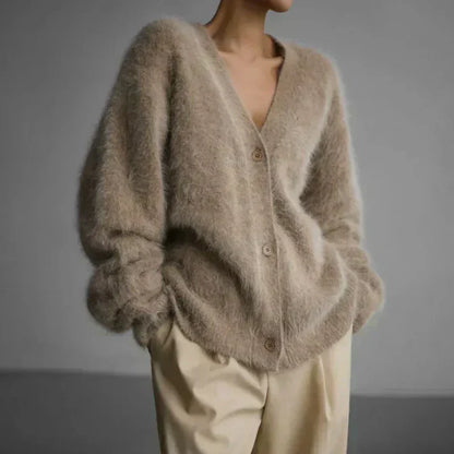 Women's Oversized Fuzzy Cardigan Sweater – Elegant Relaxed Fit for Everyday Comfort and Style
