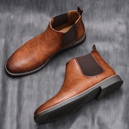 Men's Classic Chelsea Boots for Modern Versatility and Style