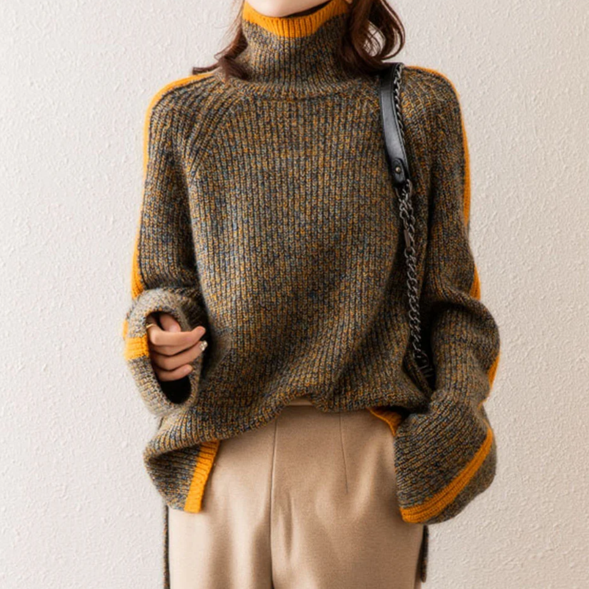 Women's Oversized Turtleneck Knit Sweater – Fashionable Winter Pullover for Casual & Elegant Looks