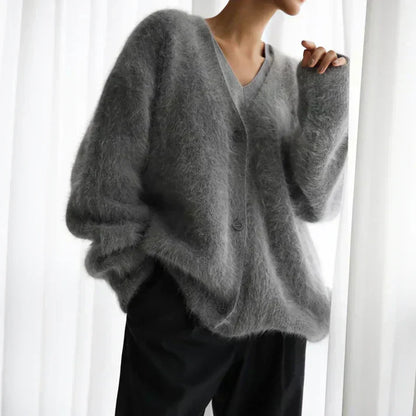 Women's Oversized Fuzzy Cardigan Sweater – Elegant Relaxed Fit for Everyday Comfort and Style