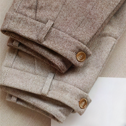 Women's Elegant Classic Straight-Leg Trousers for Work and Formal Occasions