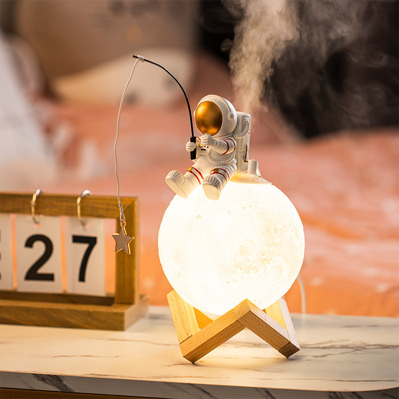 Evadne – Ruimte Man Miniatuur Nachtlamp en Luchtbevochtiger