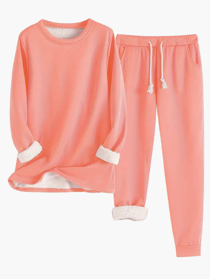 Women's Cozy Relaxed Lounge Set – Two Piece Outfit for Home & Leisure
