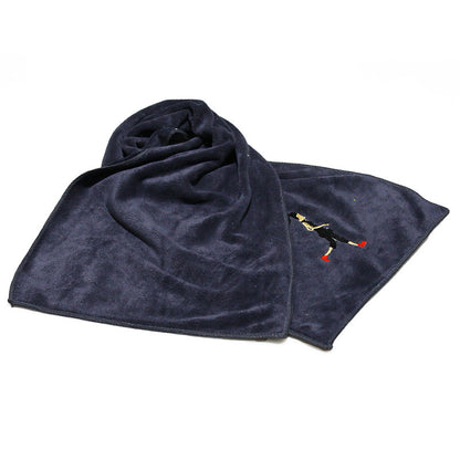 Coralie – Geborduurd Sporthanddoek