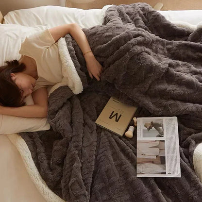 Ultra-Plush Winter Bed Blanket for Cozy Comfort and Luxury Style