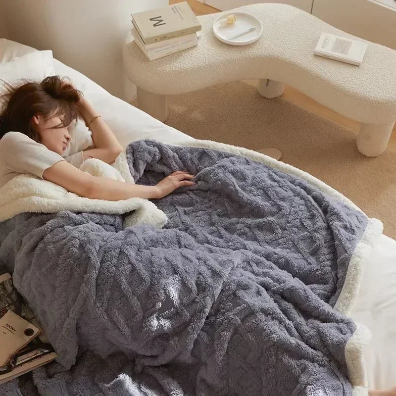 Ultra-Plush Winter Bed Blanket for Cozy Comfort and Luxury Style