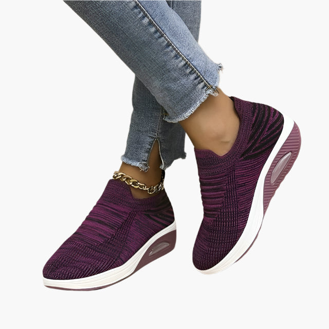 Women's Lightweight Slip-On Walking Sneakers Fashion Casual Shoes