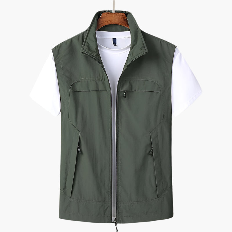 Men's Modern Versatile Casual Vest for Layering and Outdoor Style