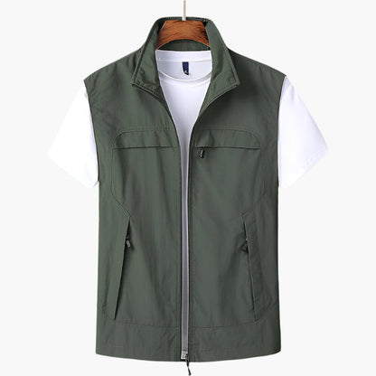 Men's Modern Versatile Casual Vest for Layering and Outdoor Style