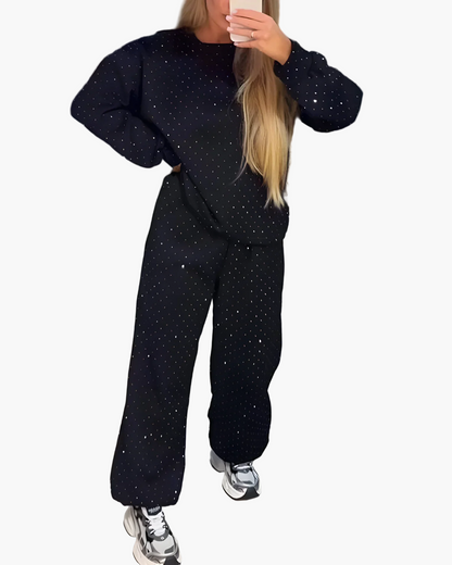 Women's Relaxed Fit Diamond Studded Lounge Set – Trendy Two Piece Tracksuit for Casual & Streetwear